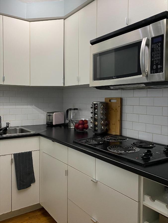 Lovely Condo แวนคูเวอร์ ภายนอก รูปภาพ